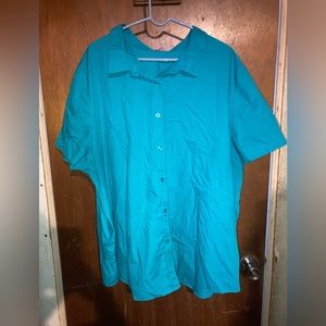 Woman within short sleeved shirt